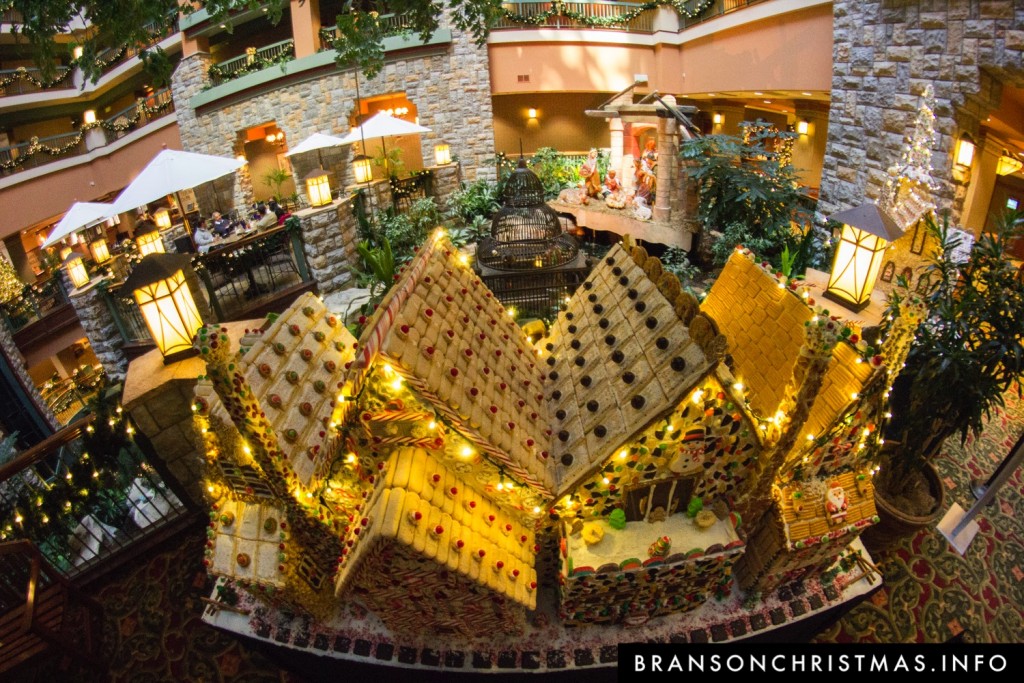 Branson Chateau Gingerbread 2015 15