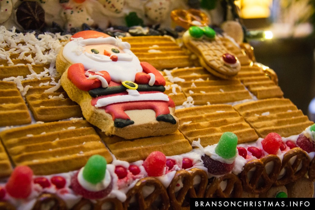 Branson Chateau Gingerbread 2015 19