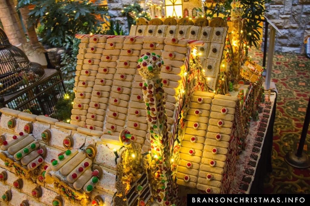 Branson Chateau Gingerbread 2015 21