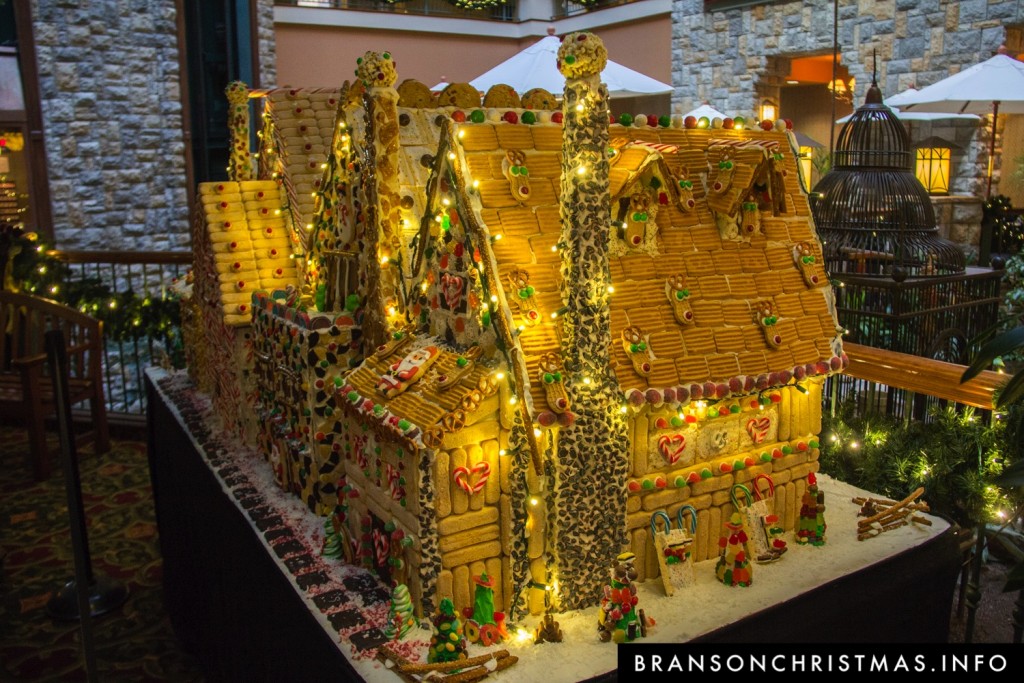 Branson Chateau Gingerbread 2015 4