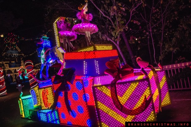 Silver Dollar City Rudolph Parade 2014 - 15